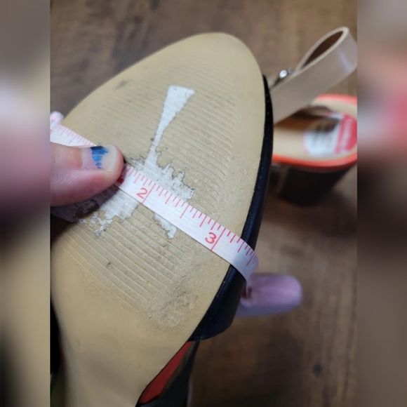 Expression slingback block heel shoes - Picture 9 of 9